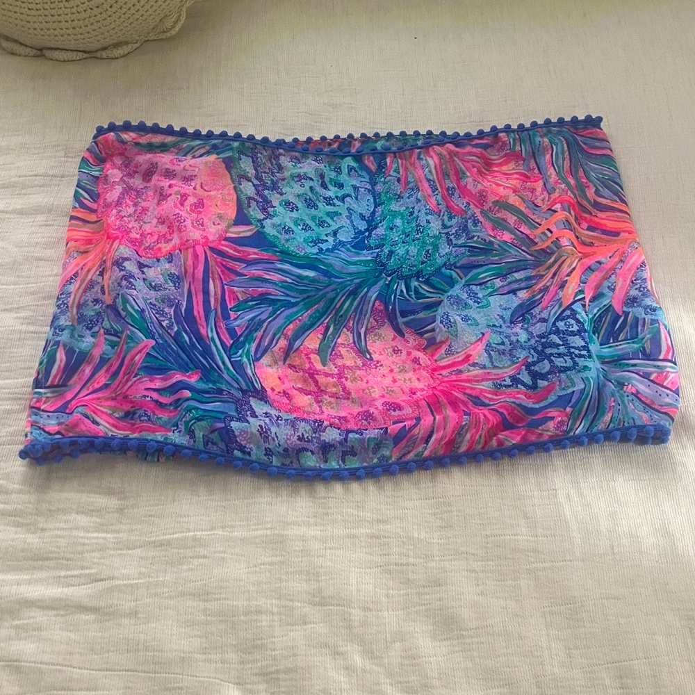Lilly Pulitzer Scarf - Picture 2 of 5
